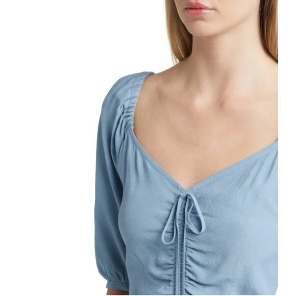 Open Edit Puff Sleeve Ruched Crop Top in Chambray Blue - Picture 4 of 8
